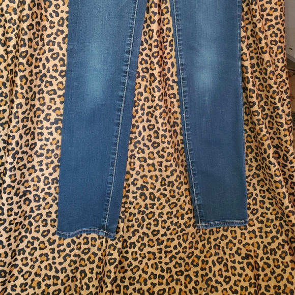 AE Jean No Rips - Picture 2 of 4